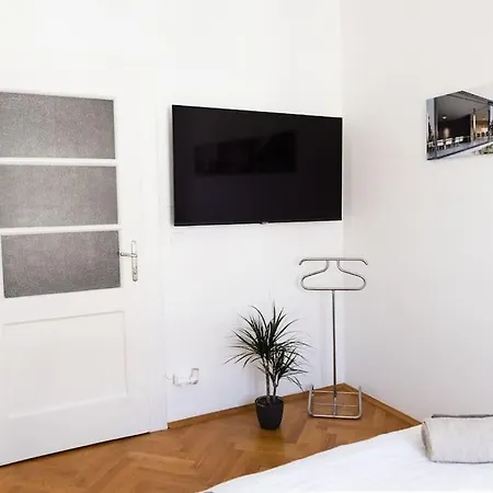 Funkcional Apartment Brno Exterior photo
